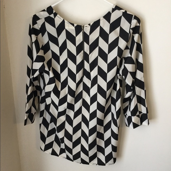 H.PICK🎉 Francesca’s Miami Blouse Made in USA🇺🇸 - Picture 2 of 7